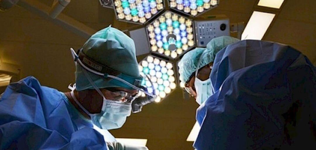 В Бишкеке врачи удалили из мозга восьмилетней девочки клочок волос