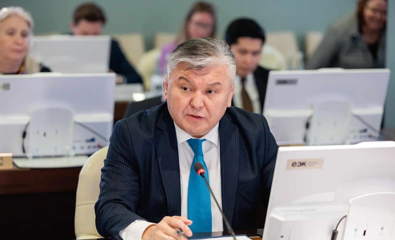 ЕЭКтин жыйынында мигранттардын укугуна байланыштуу маселе көтөрүлдү