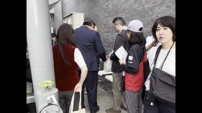 Кыргыз балын уурдаган япониялык карыяга эң кымбат бал белекке берилгени айтылды