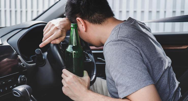 Кыргызстанда бир жумада 253 мас айдоочу кармалды