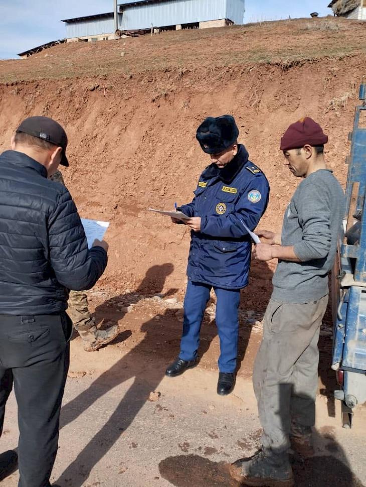 Жалал-Абад облусунда кооптуу аймакта жашаган миңден ашык үй-бүлөө көчүрүлөт