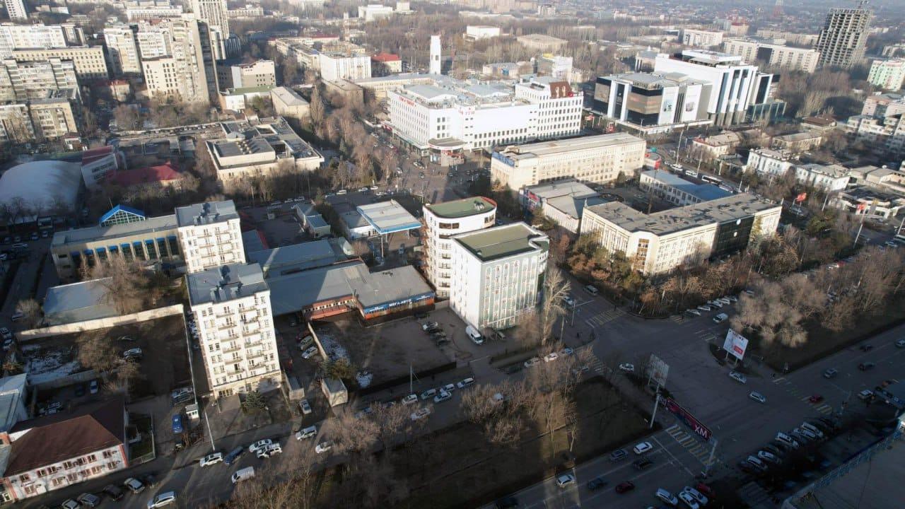 Садыр Жапаров бардык мүлктөрүн легалдаштырганын айтты