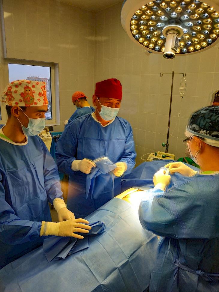 Кыргызстанда биринчи акысыз бөйрөк алмаштыруу операциясы жасалды&nbsp;