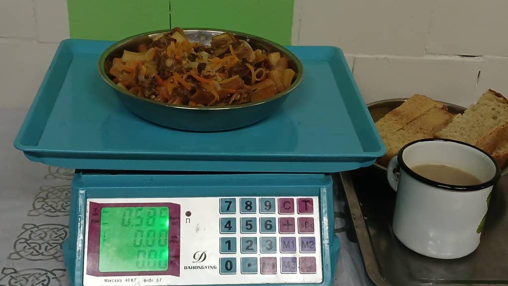 &ldquo;Аскерлер токмоктолууда&rdquo; деген кызматкер эсиңиздеби? УКМК: Анын айтканы тастыкталган жок (Сүрөт)