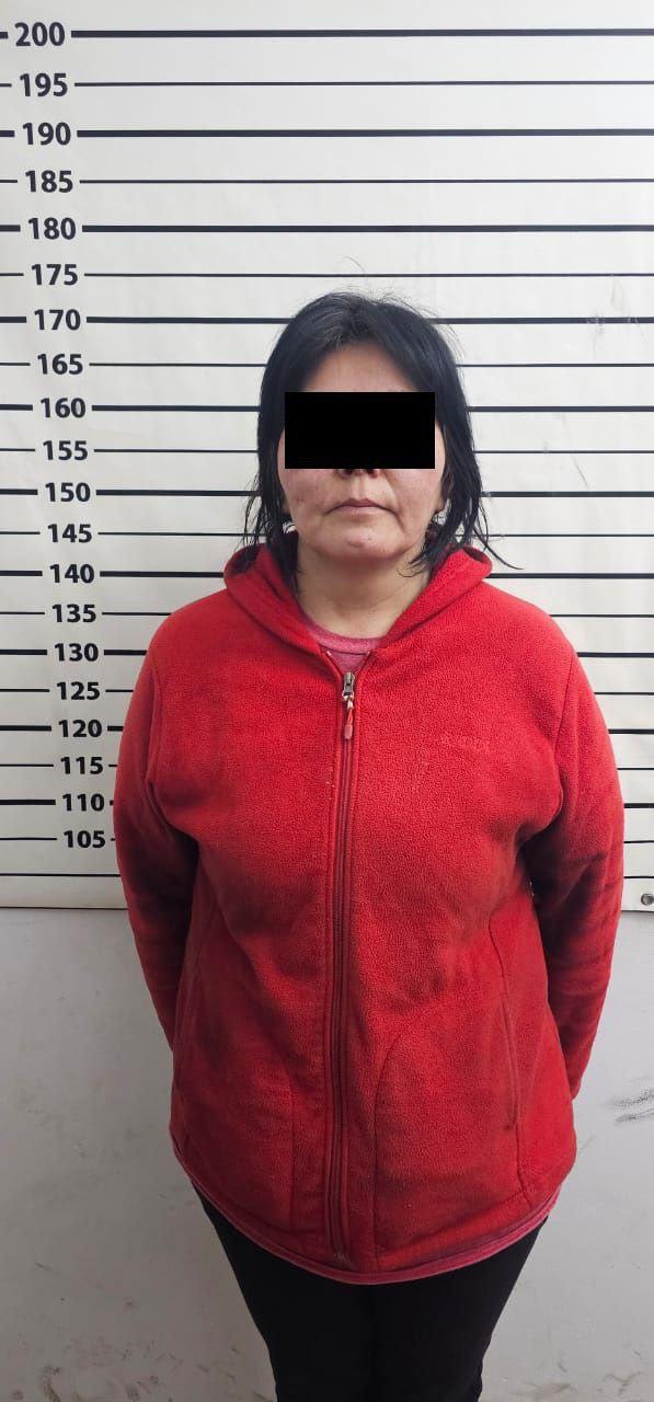 Сокулук районунда интимдик кызмат көрсөткөн сойкукананын ишмердүүлүгүнө бөгөт коюлду (Сүрөт)