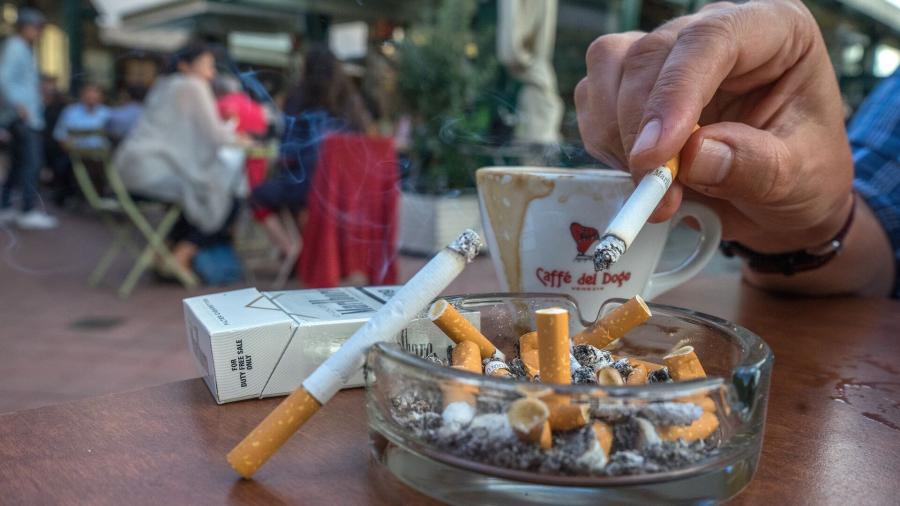 Коомдук жайларда тамеки чегүүгө каршы рейд жүрүүдө