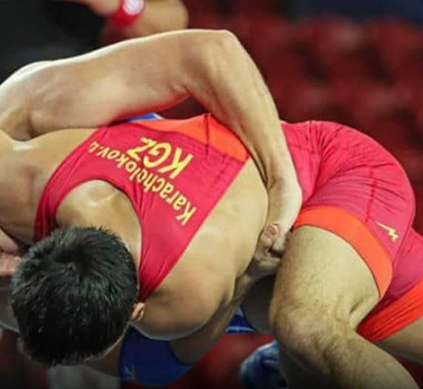 8-январда Каба уулу Кожомкул атындагы спорт сарайында күрөш боюнча Кыргыз Республикасынын чемпионаты старт алды