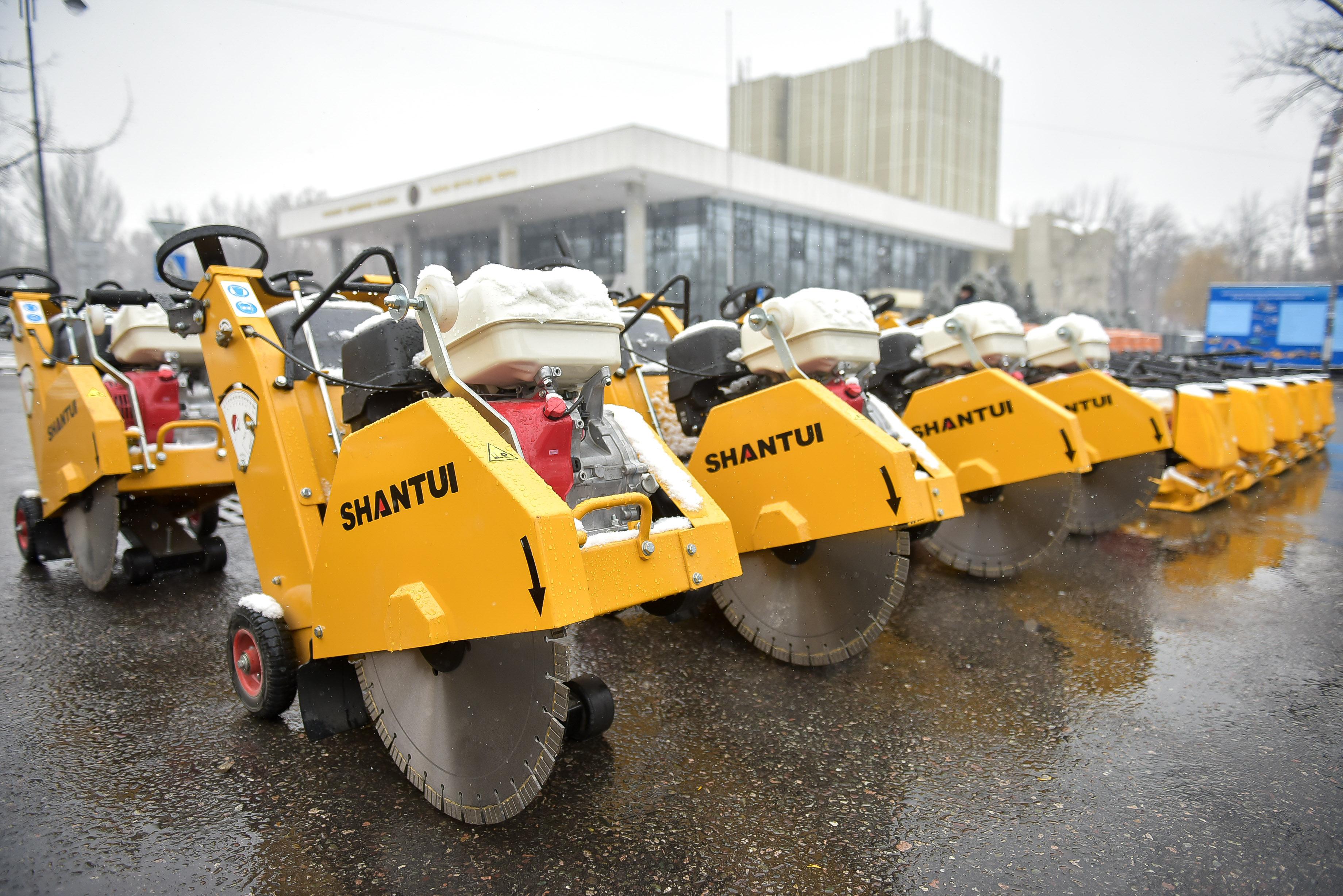 Транспорт министрлигине 453 жаңы атайын техниканы тапшырылды