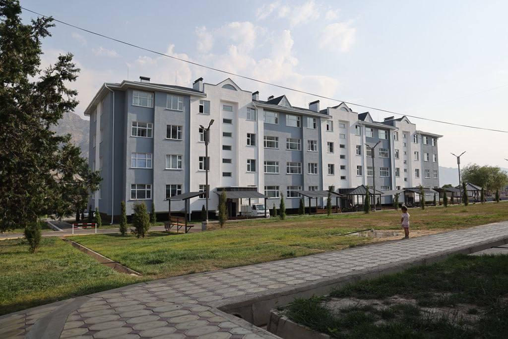 Баткенде Чек ара кызматынын &ldquo;Бөрү&rdquo; аскер шаарчасы ачылды
&nbsp;