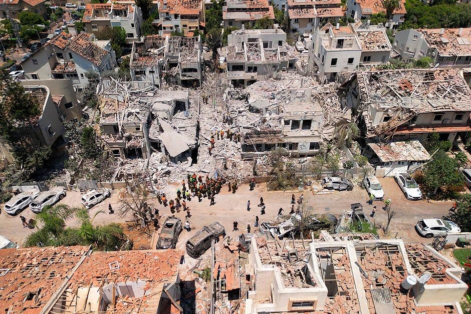 Иран аскердик операциялар Израиль жок болгуча уланарын айтты