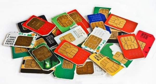 Кыргызстанда 26-марттан тарта сим-картаны сатып алууда өз атына каттатууга милдеттүү болот