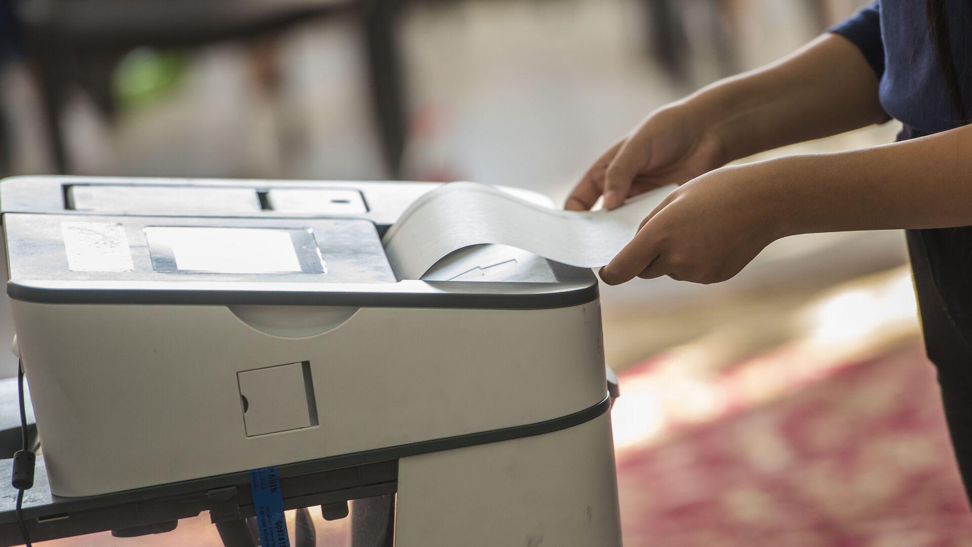 Ош бир мандаттуу округунан депутаттыкка талапкер болууга бир кишиден арыз түштү