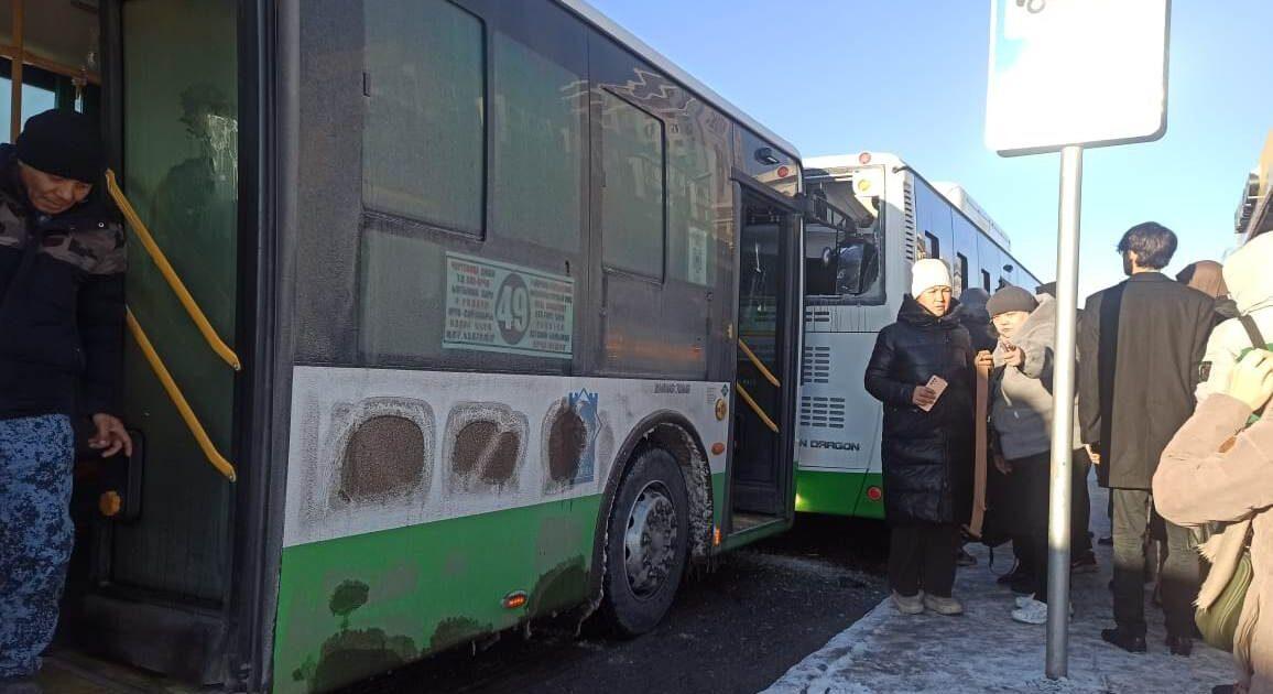 Бишкекте эки автобустун катышуусунда жол кырсыгы болду