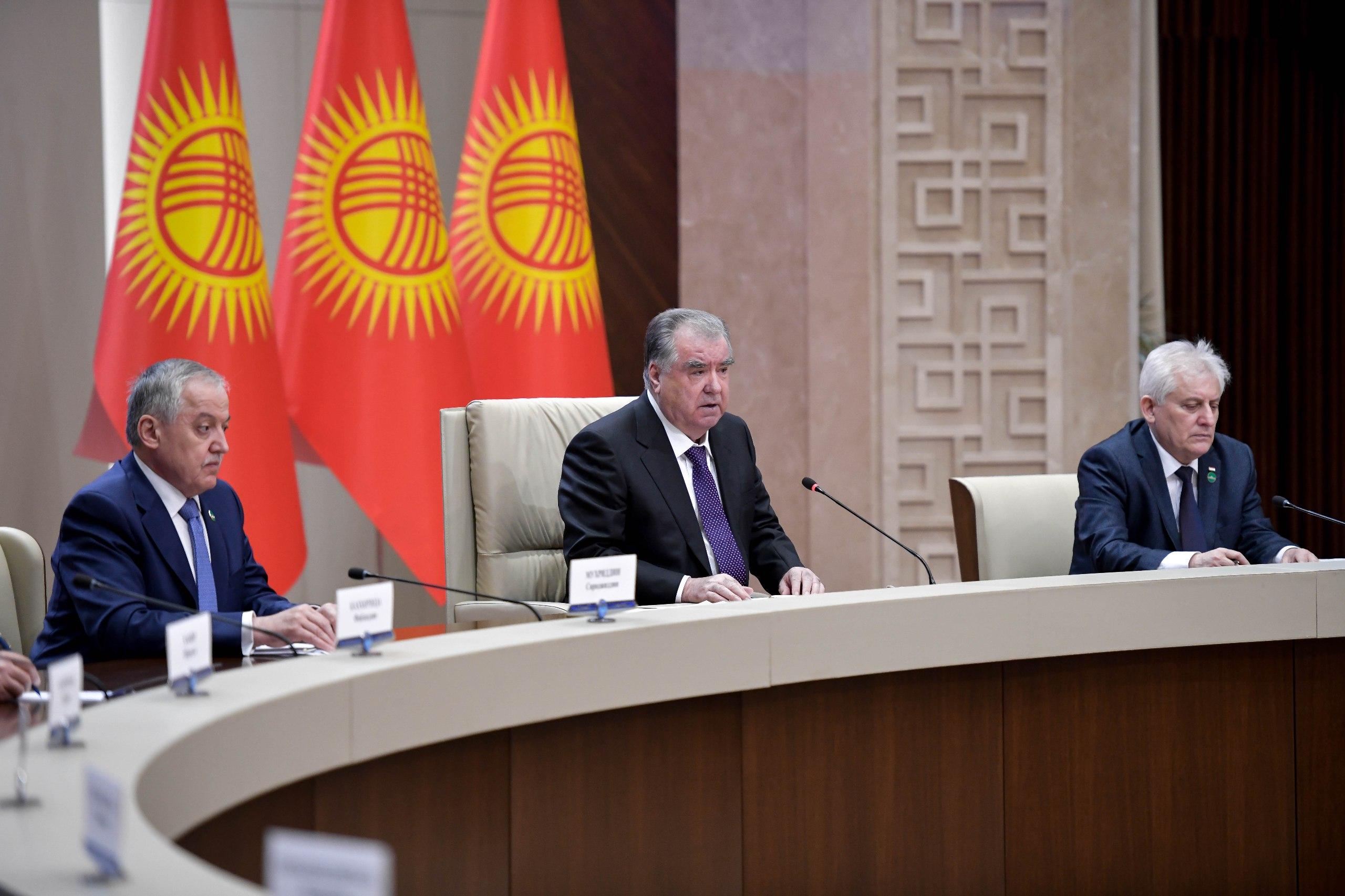 Садыр Жапаров: кыргыз-тажик чек арасы боюнча келишим тарыхый окуя болот. (Сүрөт)