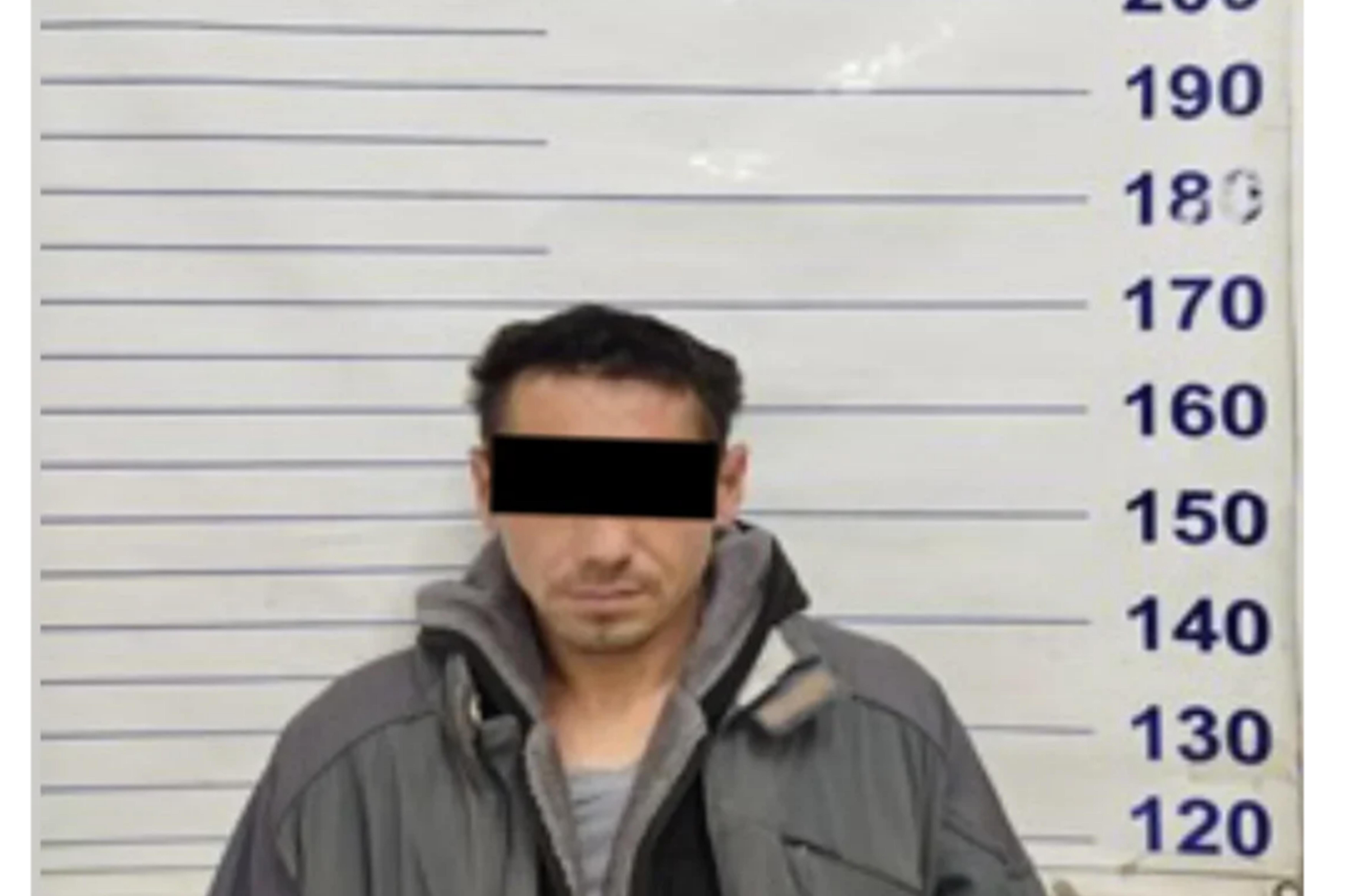 Бишкектеги үйлөрдүн бири тинтилип, дээрлик 6 кг марихуана табылды