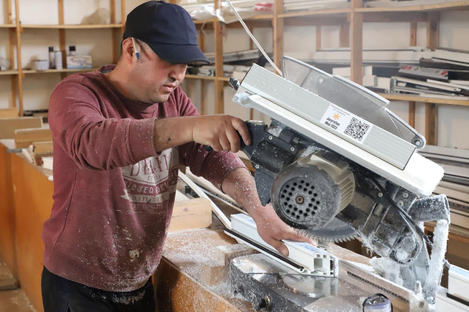 Баткенде 52 ишкер 1 млн сомго чейин гранттарды алышты