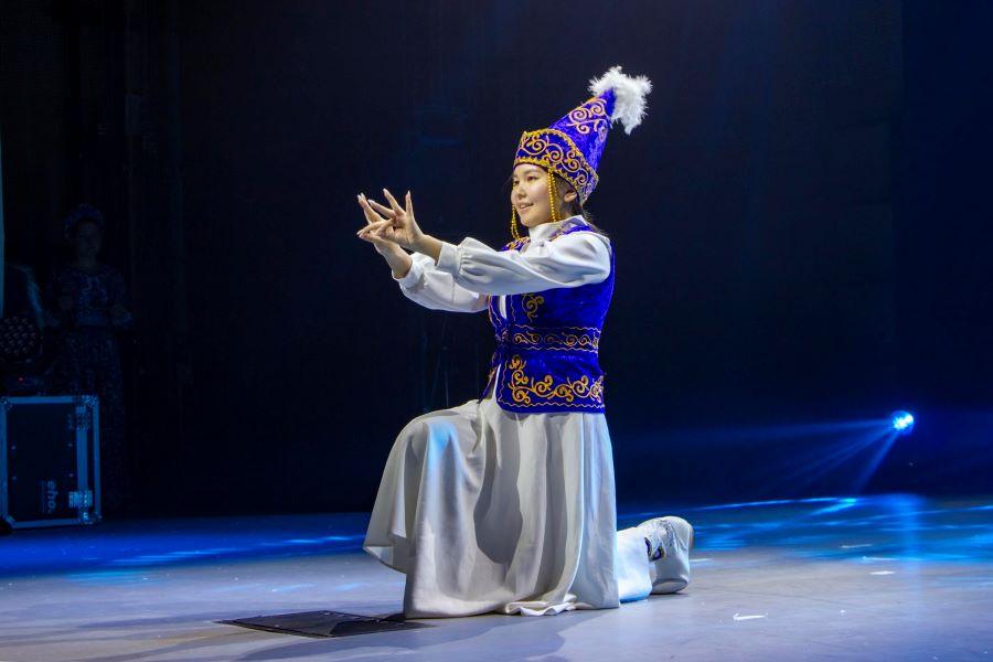 Кыргыз кызы Орусияда өткөн сулуулар сынагын жеңип алды