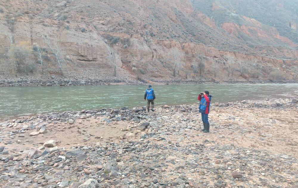 Жумгал районунда дайынсыз жоголгон ата-баланы издөө иштери улануда