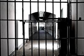 Абакта отургандарды балдары менен жолугуп келүүсү үчүн уруксат берүү пландалууда&nbsp;