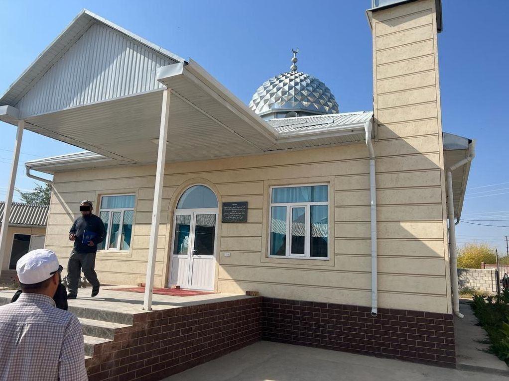 В Баткенской области приостановили деятельность 32 мечетей и 5 медресе