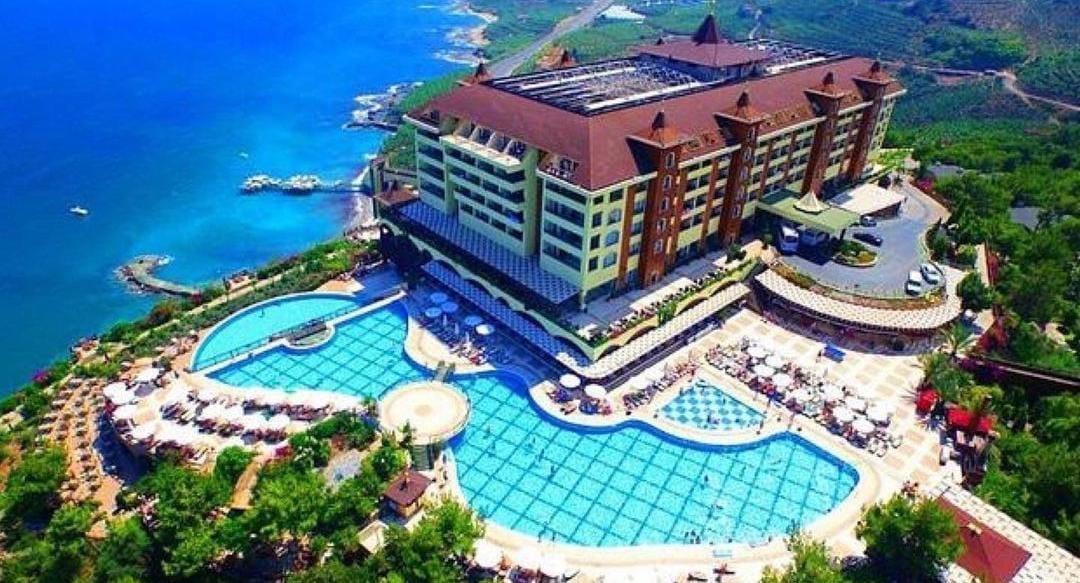 Азербайджан начал строительство 5-звездочного отеля на берегу&nbsp; Иссык-Куля