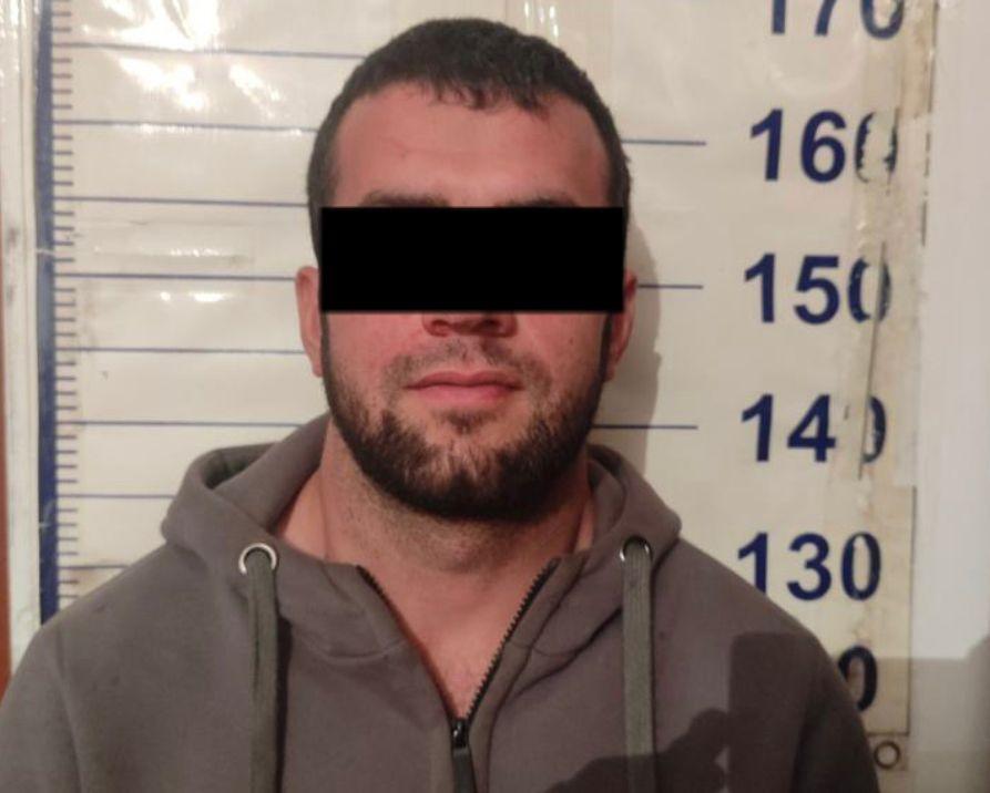 Бишкекте ызы-чуу салган чет элдик алты жаран үч суткага камалды (сүрөт)