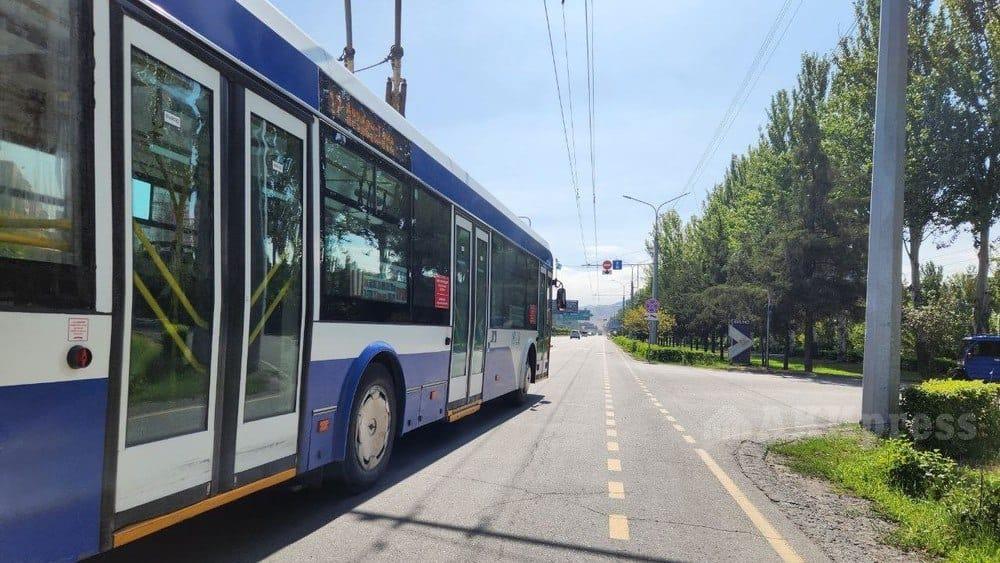Бүгүн Бишкекте саат 12:00 чейин троллейбус жүрбөйт