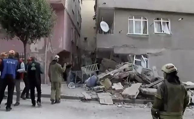 В Турции произошло мощное землятресение магнитудой 5,9 баллов