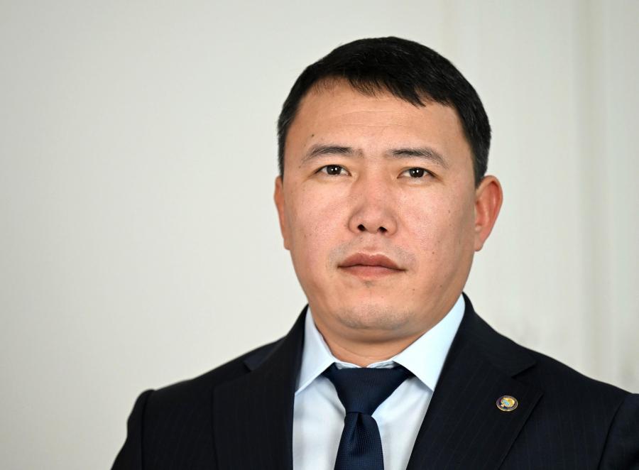 Гимнди өзгөртүү боюнча билдирүүгө Президенттин маалымат катчысы үн катты