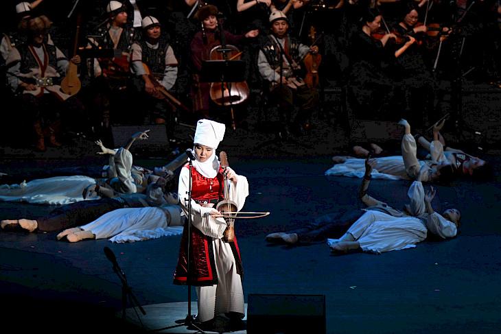 Кара-Кыргыз автономиялуу облусунун түзүлгөндүгүнө 100 жыл! Москвада маданий иш-чара өттү