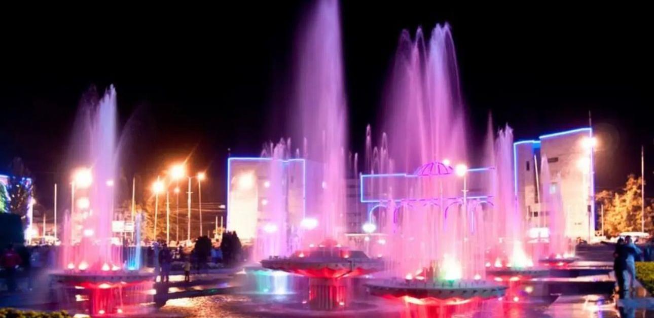 Реконструкцияланып жаткан аянт бүгүн ачылат